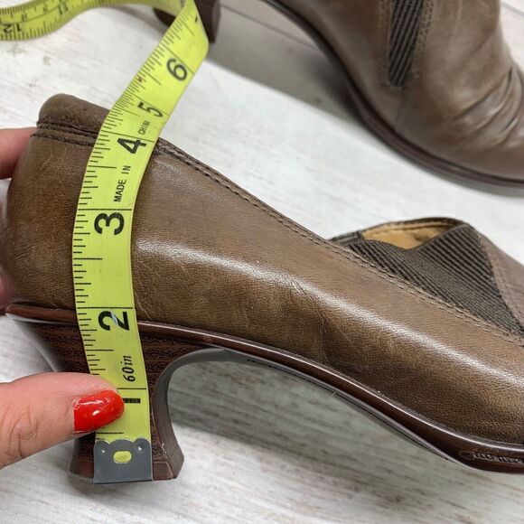 Earth Brown Pleated Leather Daytripper Bark Comfort Slip On Pumps Size 7.5B - Picture 14 of 14